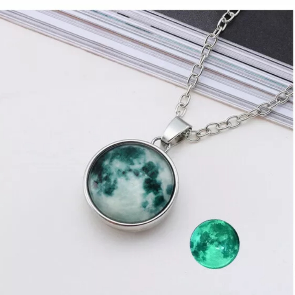 Glowing Moon Silver Tone Pendant Chain Necklace - Picture 3 of 3